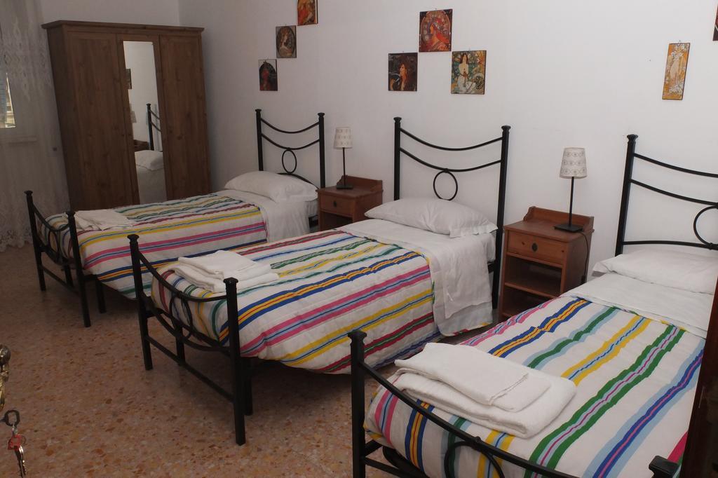 B&B A Room For Holiday Рим Екстериор снимка