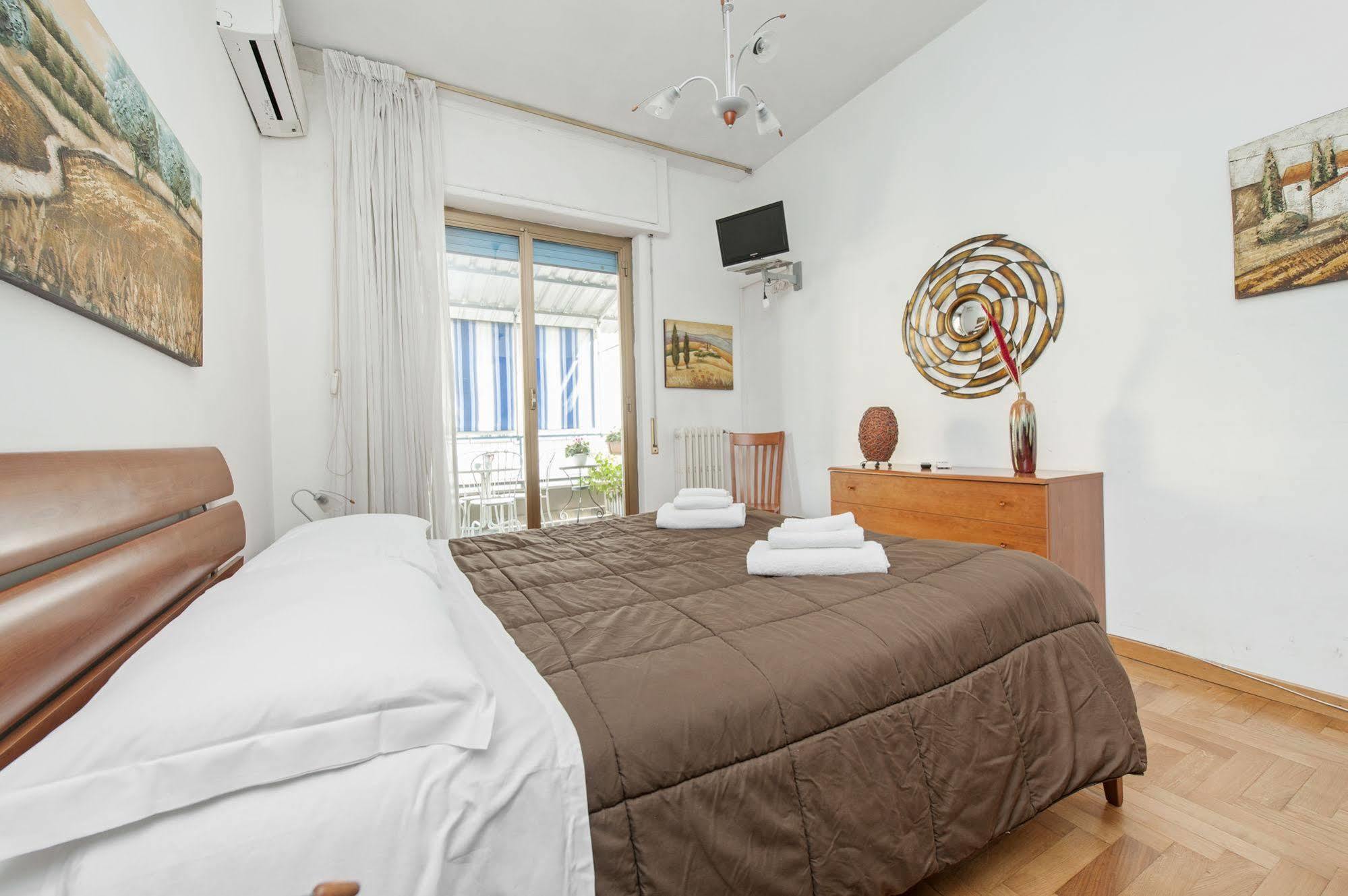 B&B A Room For Holiday Рим Екстериор снимка
