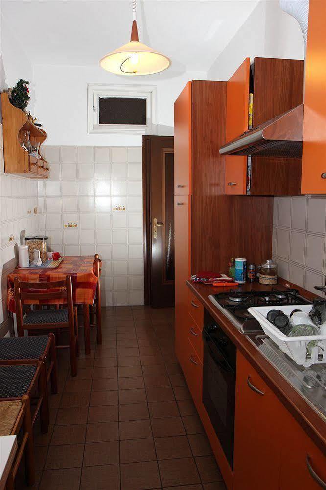 B&B A Room For Holiday Рим Екстериор снимка