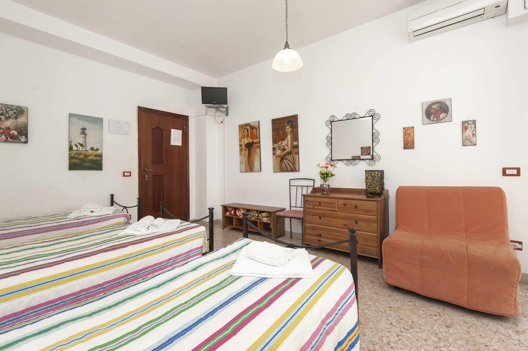 B&B A Room For Holiday Рим Екстериор снимка