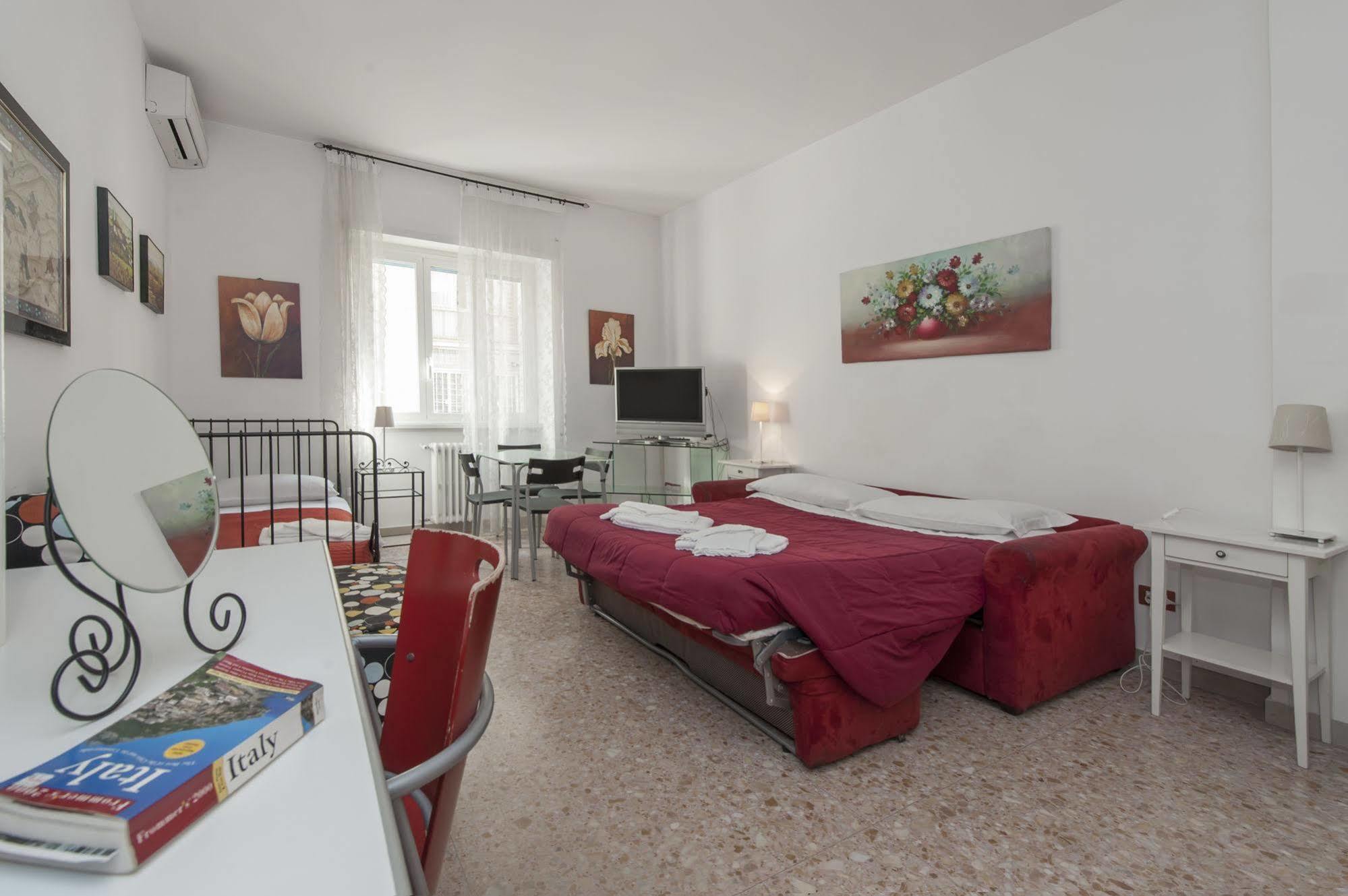 B&B A Room For Holiday Рим Екстериор снимка